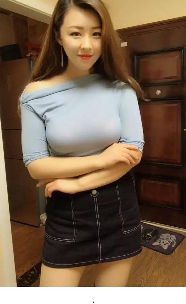 白丝袜av美女在线视频